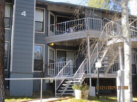 2700 S White Mountain Rd in Show Low, AZ - Building Photo