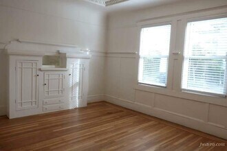 598 12th Ave in San Francisco, CA - Building Photo - Building Photo