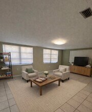 5653 Elkhorn Blvd in Holiday, FL - Building Photo - Building Photo