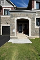 1633 Thames Circle in Milton, ON - Building Photo