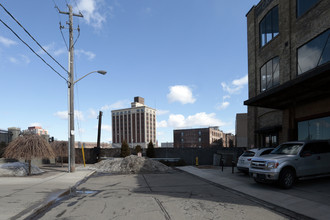 Museum Flats Condos in Toronto, ON - Building Photo - Primary Photo