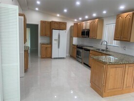 461 Hastings St in Boca Raton, FL - Building Photo