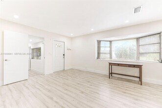 2911 NW 5th Ct in Fort Lauderdale, FL - Building Photo - Building Photo