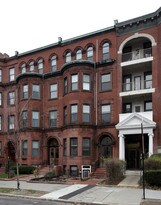 1089 Beacon St Apartments