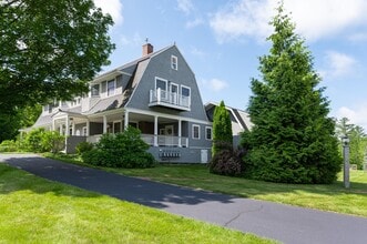 26 N Main St in Mont Vernon, NH - Building Photo - Building Photo