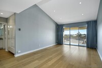 1855 Diamond St, Unit 311 in San Diego, CA - Building Photo - Building Photo