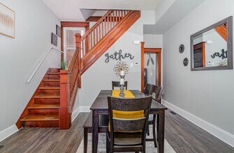209 N College St in Carlisle, PA - Building Photo - Building Photo