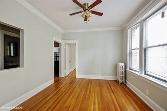 1314 W Waveland Ave in Chicago, IL - Building Photo - Building Photo