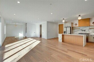 1688 N Sierra Bonita Ave in Pasadena, CA - Building Photo - Building Photo