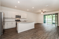 11809 Mountain Retreat Ln in Riverview, FL - Foto de edificio - Building Photo