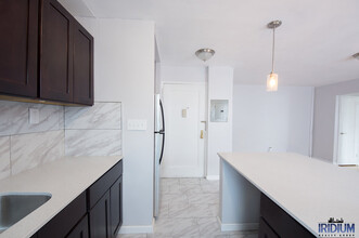 33 Branch Brook Pl in Newark, NJ - Building Photo - Building Photo