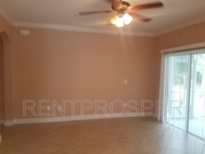 3719 S Lake Orlando Pkwy in Orlando, FL - Building Photo - Building Photo