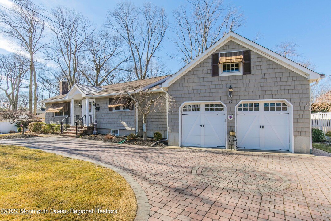 72 Whalepond Rd in Ocean Township, NJ - Building Photo