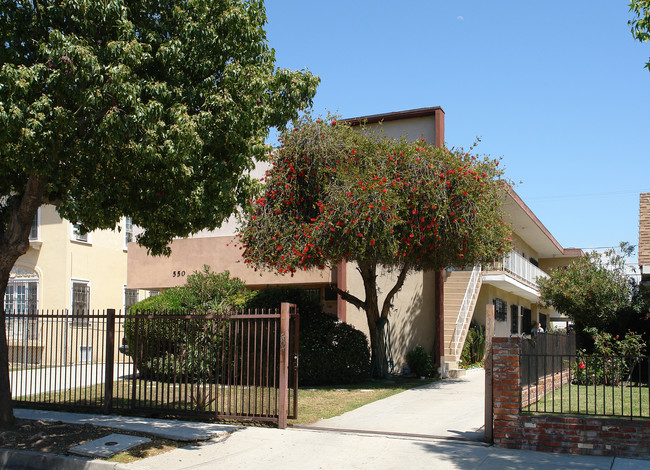 550 N Serrano Ave in Los Angeles, CA - Building Photo - Building Photo