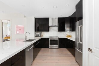 200 NE 2nd Ave, Unit 309 in Delray Beach, FL - Building Photo - Building Photo