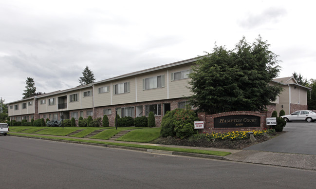 Hampton Court in Beaverton, OR - Building Photo - Building Photo