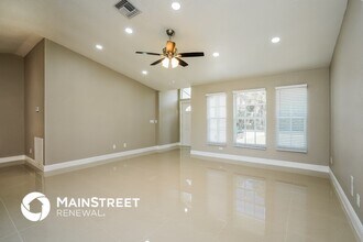 5551 Benton St in Lehigh Acres, FL - Building Photo - Building Photo