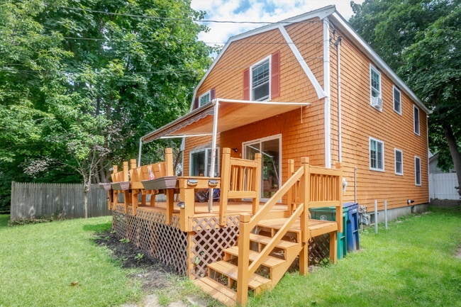property at 4 Ash St