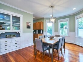 12 White Ave, Unit 3 in Chestnut Hill, MA - Building Photo
