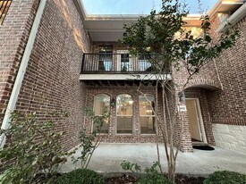 1902 Downing St in Allen, TX - Building Photo