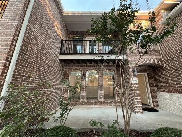 1902 Downing St in Allen, TX - Building Photo