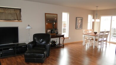 9302 Briar Haven Dr in Verona, WI - Building Photo - Building Photo