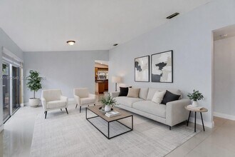 10523 SW 161st Pl in Miami, FL - Building Photo - Building Photo