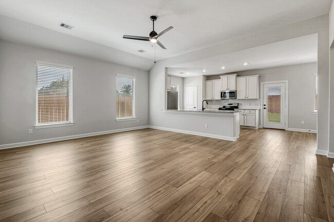 property at 15686 Honey Cv Dr