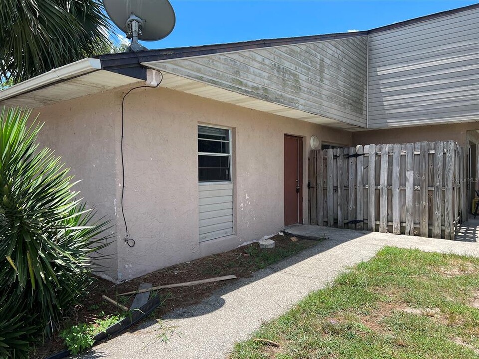 3000 SE 52nd Ave-Unit -B in Ocala, FL - Building Photo