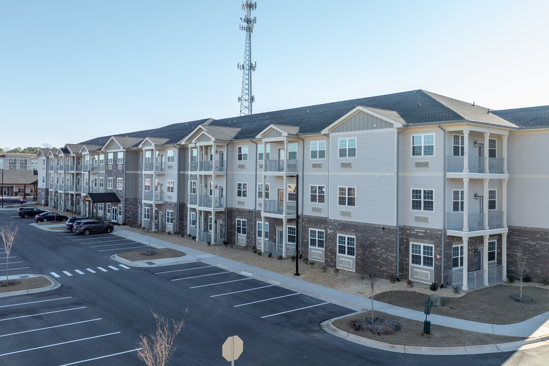 Kingswood Reserve in Clayton, NC - Building Photo