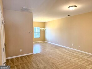 2390 Camden Oak Way in Lithonia, GA - Building Photo - Building Photo