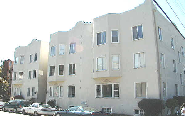 2500 Hillegass Ave in Berkeley, CA - Building Photo - Building Photo