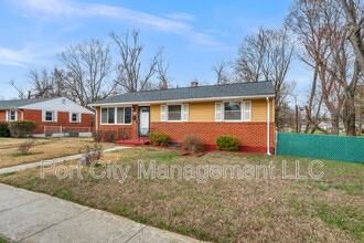 8402 Church Ln in Randallstown, MD - Building Photo - Building Photo