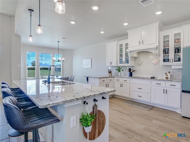 property at 1701 Meadow Crest