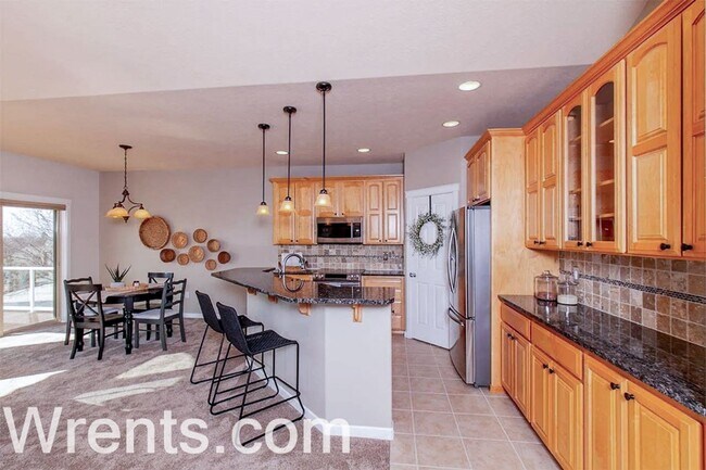 2315 W Chadwick Ln in Spokane, WA - Building Photo - Building Photo