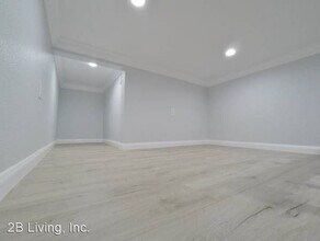 518 7th St-Unit -Unit 06 in Oakland, CA - Foto de edificio - Building Photo