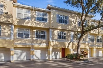 3114 Legacy Lake Dr in Maitland, FL - Building Photo - Building Photo