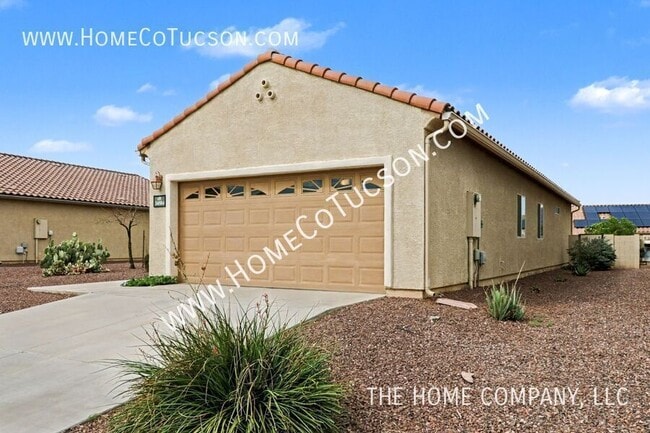 34584 S Bronco Dr in Red Rock, AZ - Building Photo - Building Photo