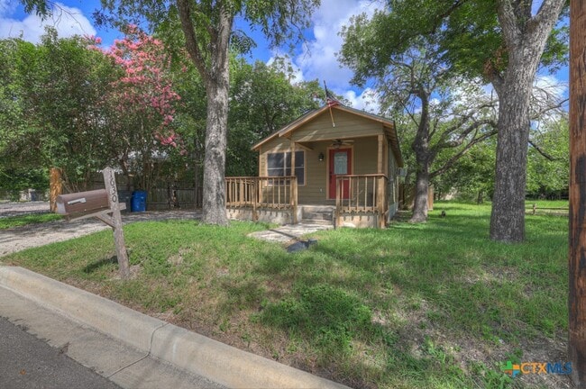 property at 1630 Katy St