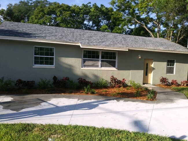 324 Seminola Blvd, Unit A in Casselberry, FL - Building Photo - Building Photo