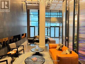 8 Interchange Wy in Vaughan, ON - Building Photo - Building Photo