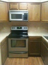 2246 Cedar Way in Baton Rouge, LA - Building Photo - Building Photo
