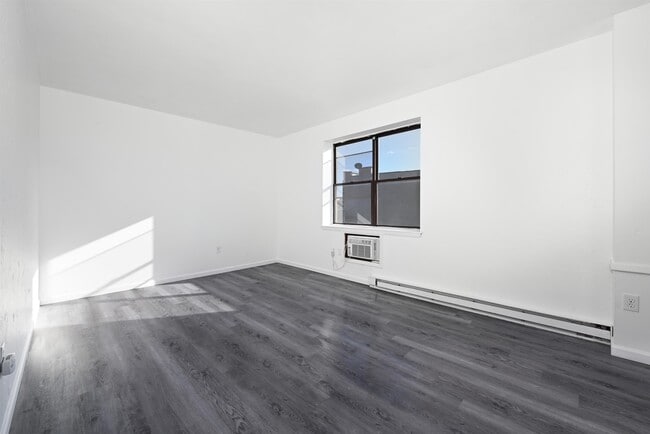 property at 415-417-417 Central Ave