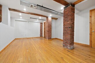 325 Lafayette St, Unit 1003 in Bridgeport, CT - Building Photo - Building Photo