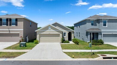 33537 Apricot Tree Ct in Wesley Chapel, FL - Foto de edificio - Building Photo