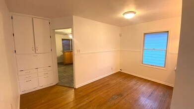 1431 E Paris Ave in Peoria, IL - Building Photo - Building Photo