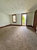 2823 N 28th St in Milwaukee, WI - Building Photo