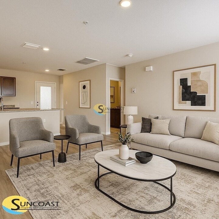 7383 Midway Terrace in Ocala, FL - Foto de edificio