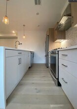 265 Washington St, Unit 4 in Somerville, MA - Foto de edificio - Building Photo