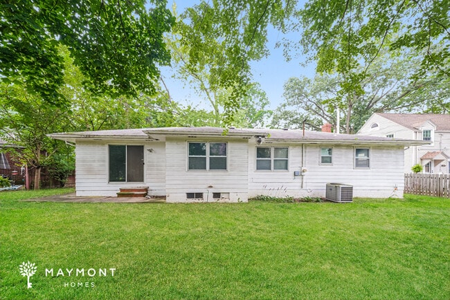 281 Sundale Rd in Akron, OH - Foto de edificio - Building Photo
